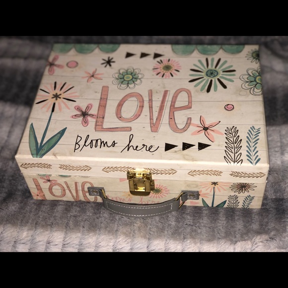 Perfect gift box - Picture 2 of 5